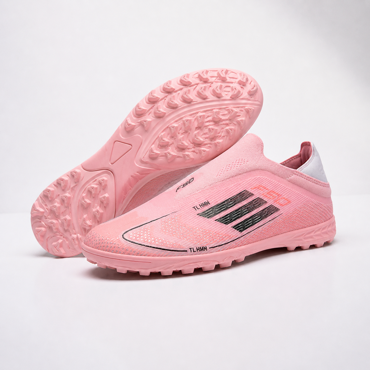 High-Performance Soccer Cleats – Precision Movement and Powerful Strikes