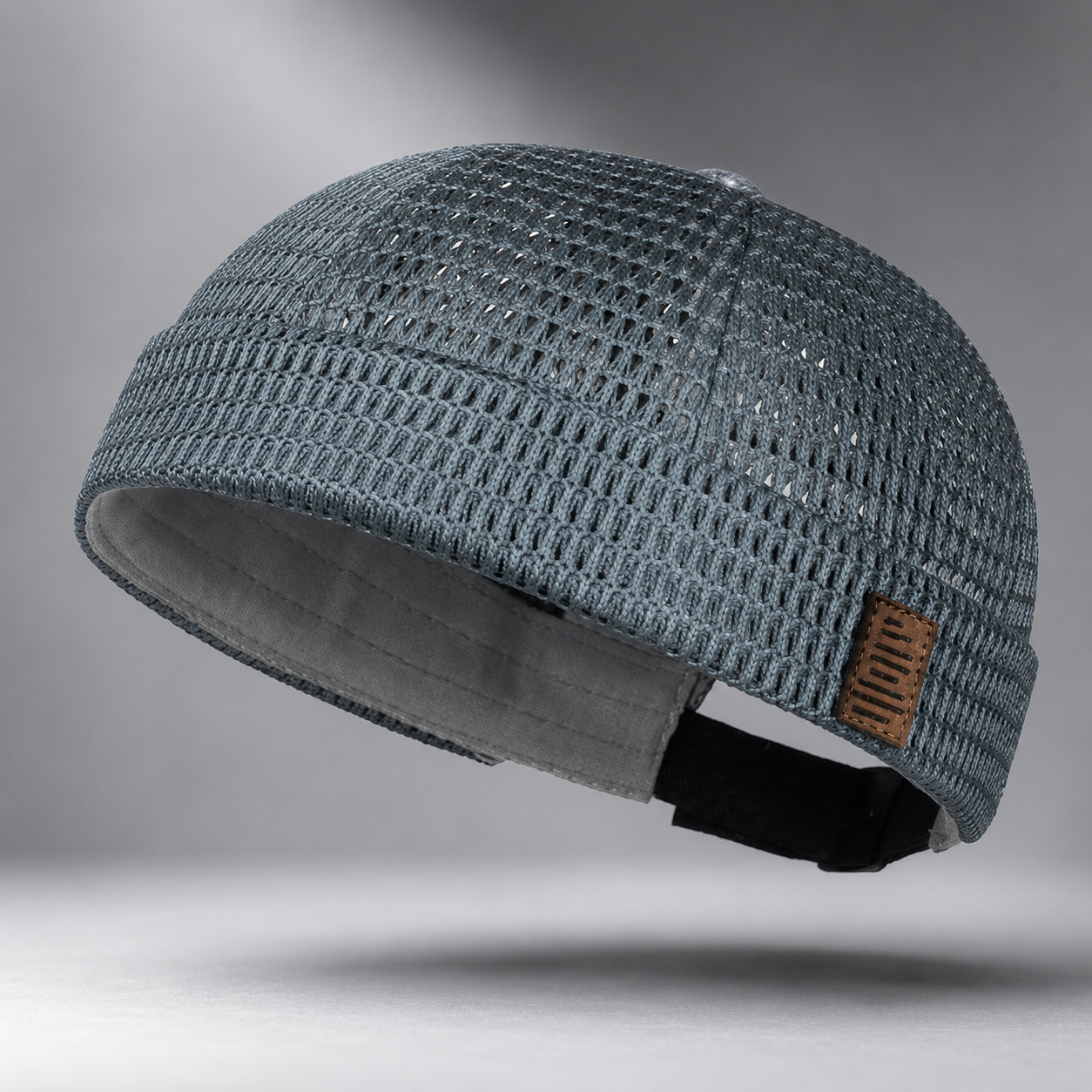 Practical Rimless Mesh Cap – Breathable Adjustable Headwear for Sun & Sport
