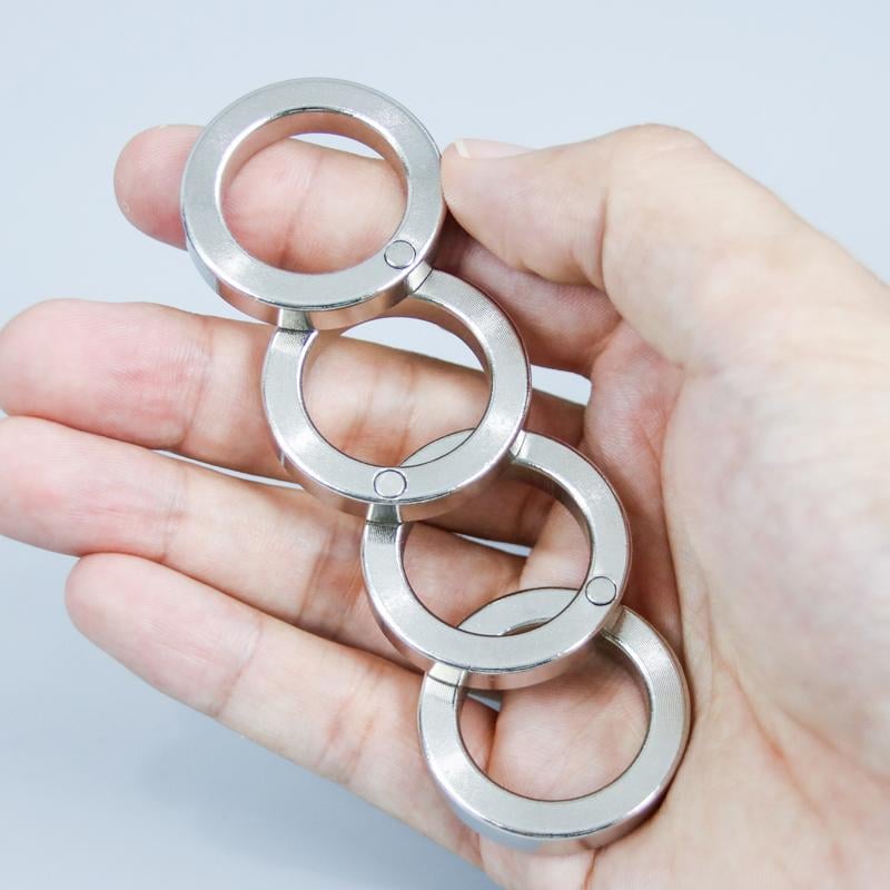 Folding Four-Finger Trigger Ring