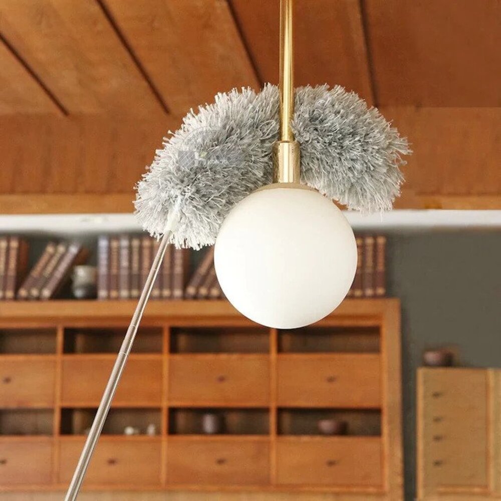 CleanReach | Adjustable Extendable Feather Duster for Versatile Home Cleaning