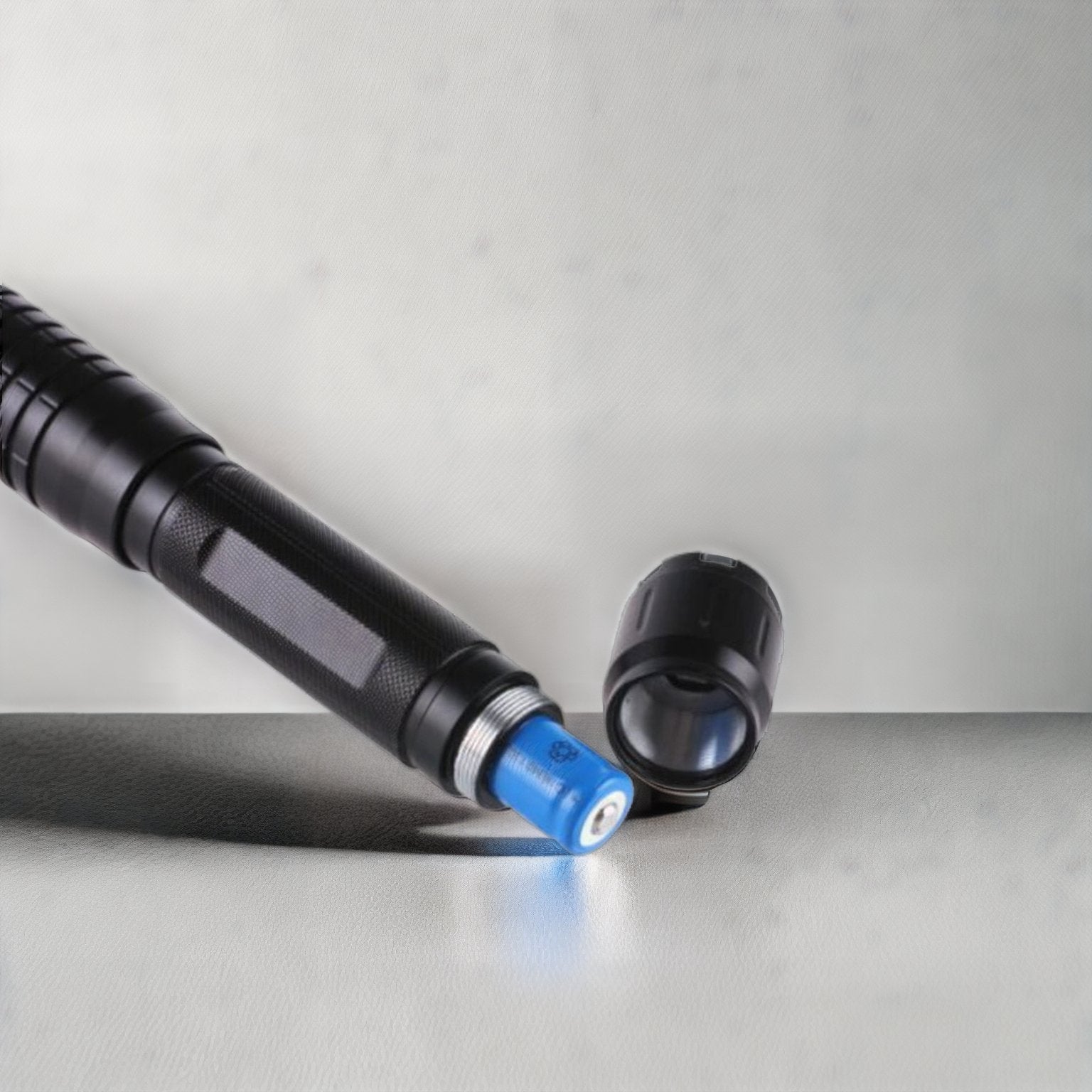 High-Efficiency Rechargeable Laser Torch – Ultra Long-Range Aluminum Flashlight for Camping & Outdoor Use