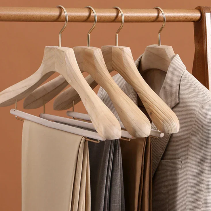 Wide Shoulder Camphor Wood Hangers | Heavy Duty Suit & Coat 2-Pack