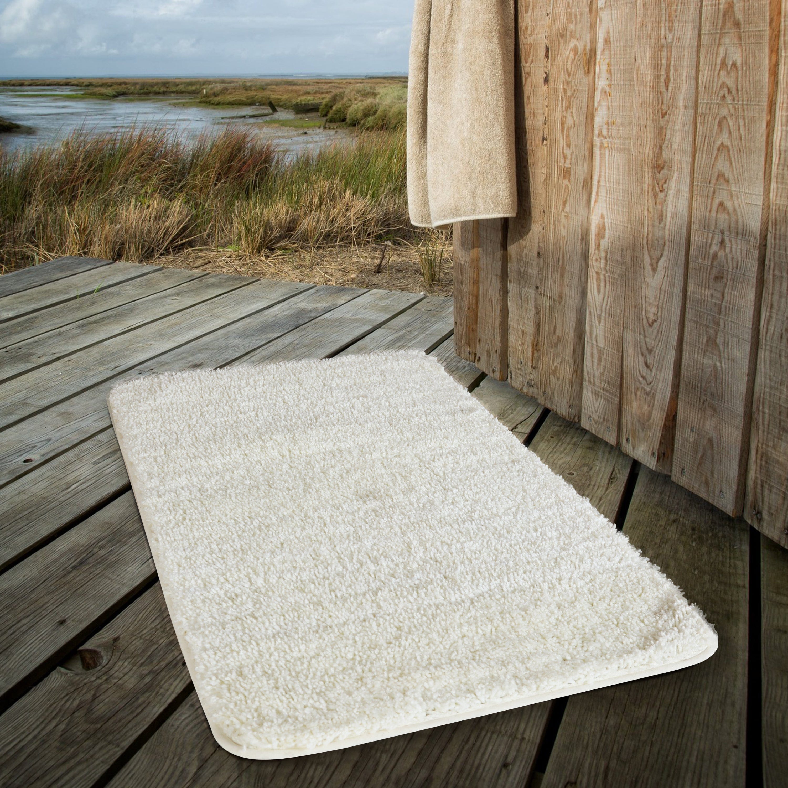 Ultra Soft Microfiber Bath Mat, Non-Slip & Quick Water Absorbing