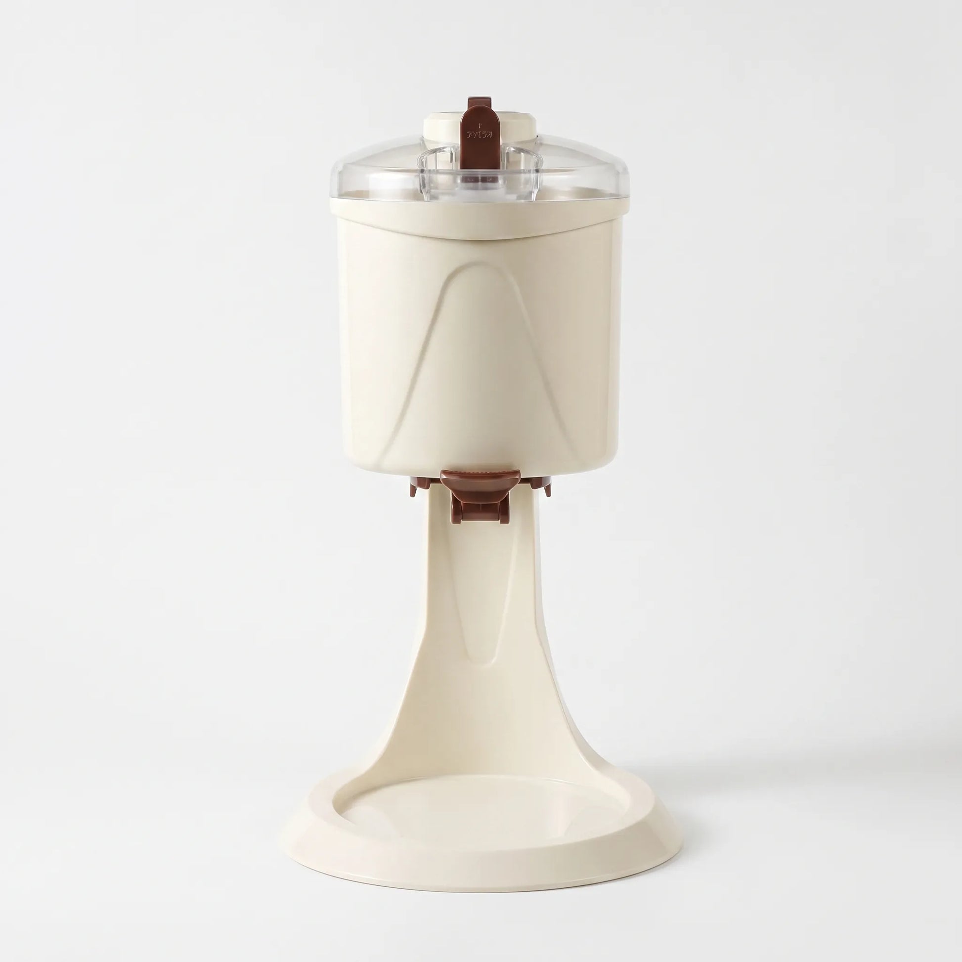 Soft serve ice cream maker size and details