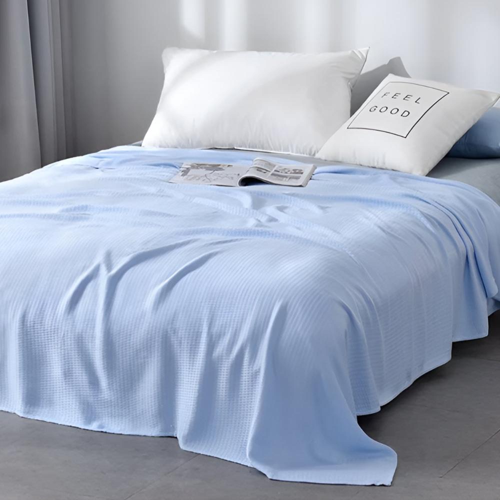 Summer Breeze Bamboo Cooling Blanket – Lightweight Breathable Bed Throw for Hot Sleepers & Warm Nights