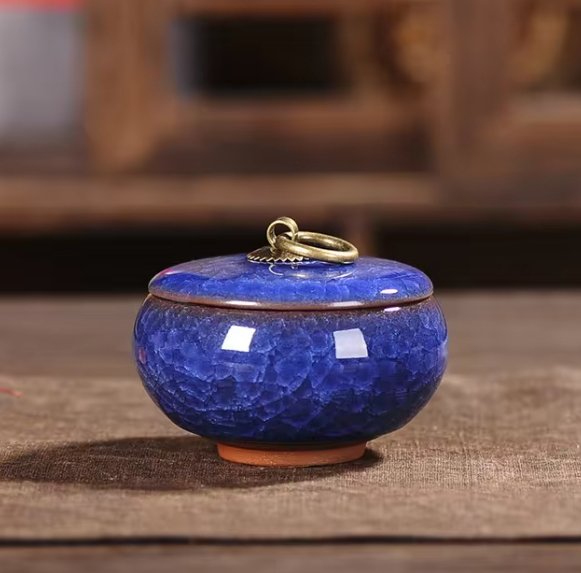 FureverRest Handcrafted Ceramic Pet Urn - Memorial for Dogs & Cats