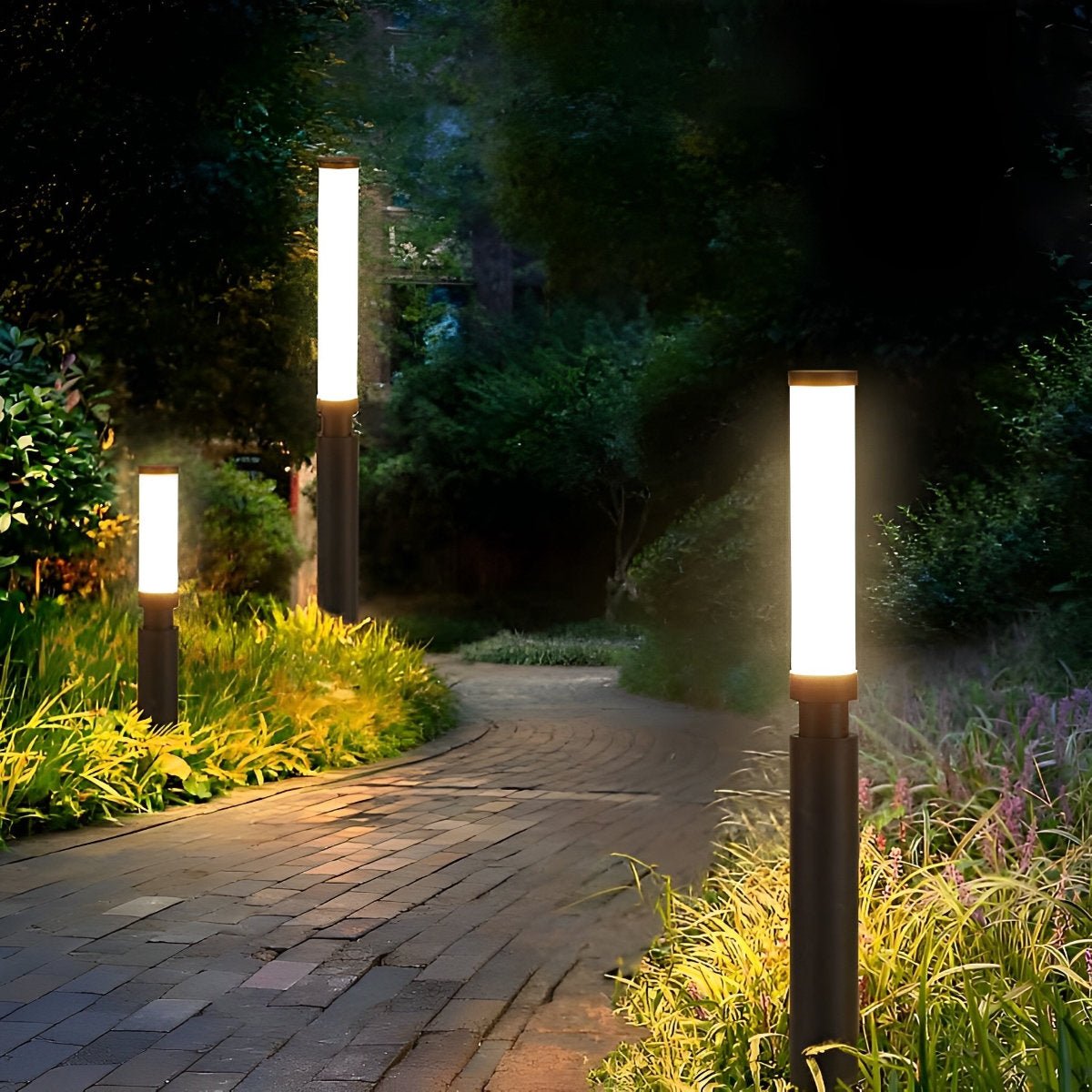 Modern Aluminum LED Outdoor Pillar Light with IP55 Waterproof Rating